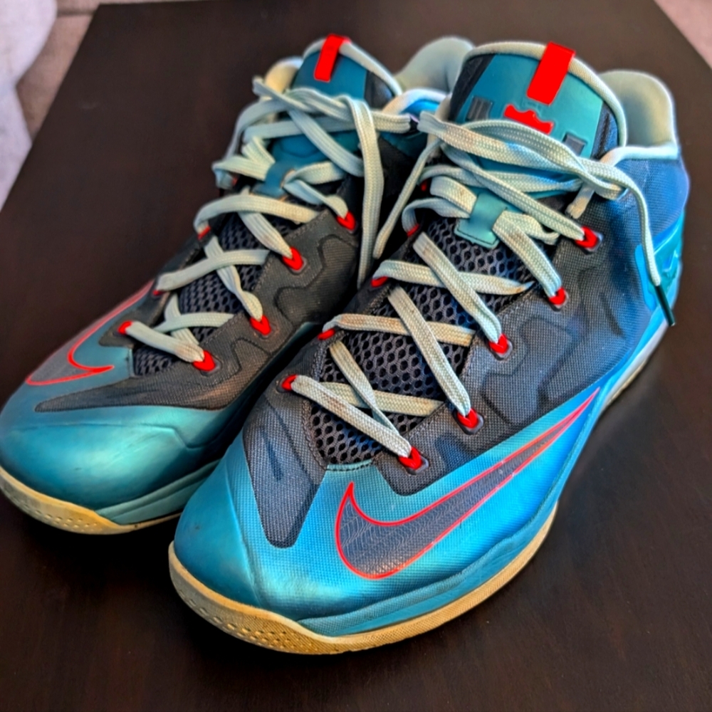 Nike LeBron 11 Low 'Turbo Green'
